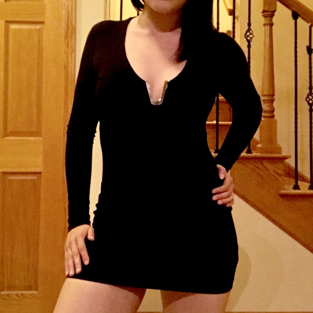 Windsor black long sleeve dress